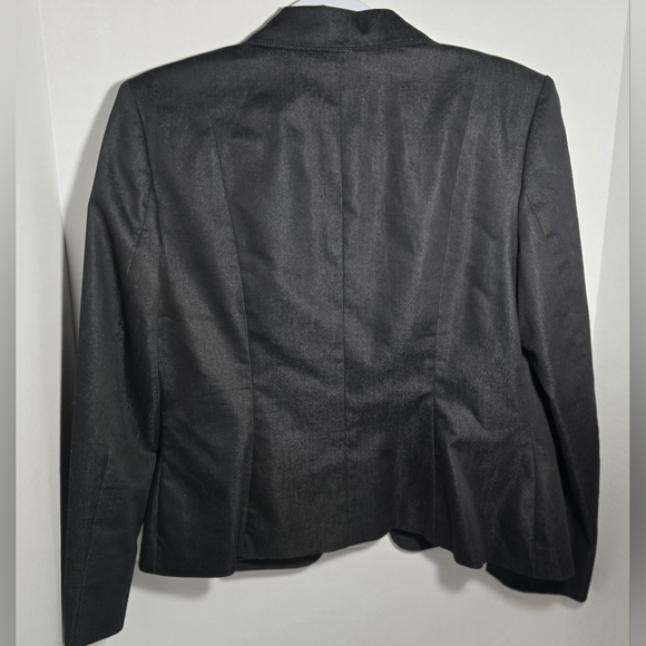 Isabella Suits Jacket - Picture 2 of 9